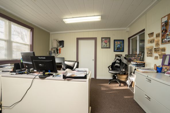 2188 Highway JJ, Moberly, MO 65270